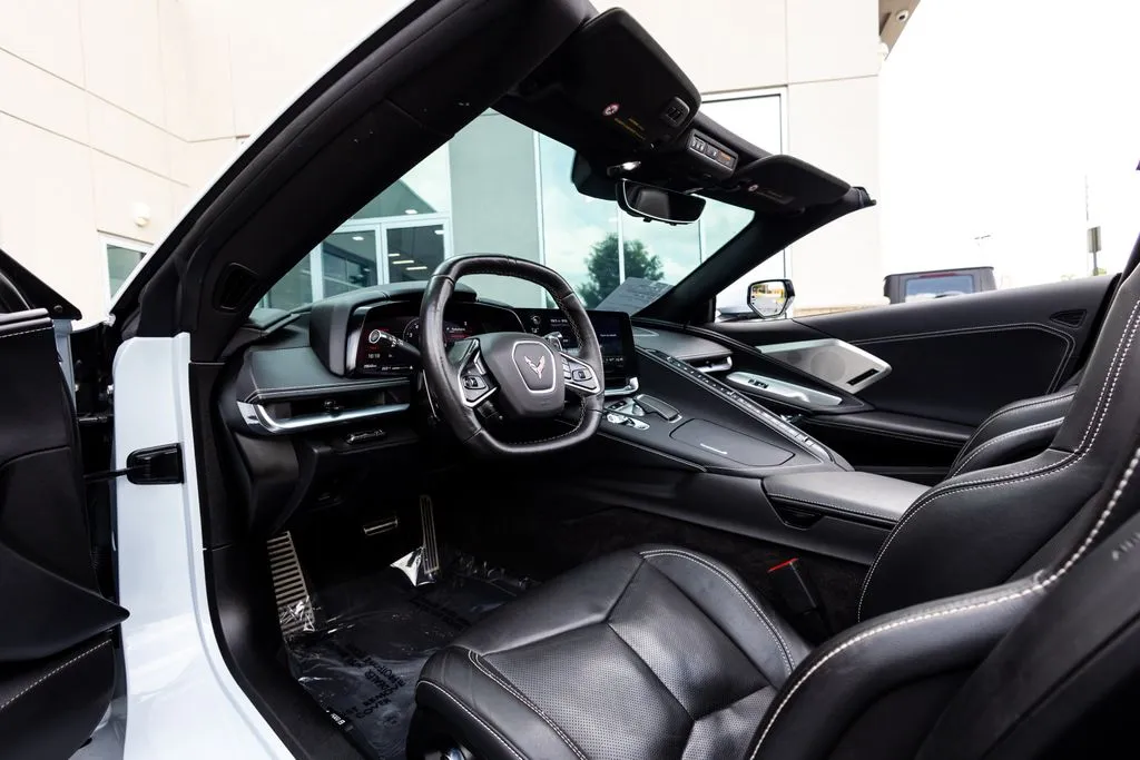 Chevrolet Corvette photo 21
