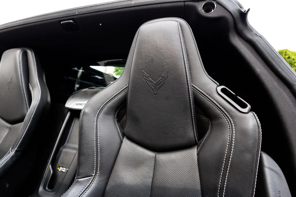 Chevrolet Corvette photo 42