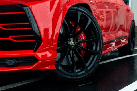 Photos of 2019 Lamborghini Urus for sale in Marietta, GA at Atlanta Autos