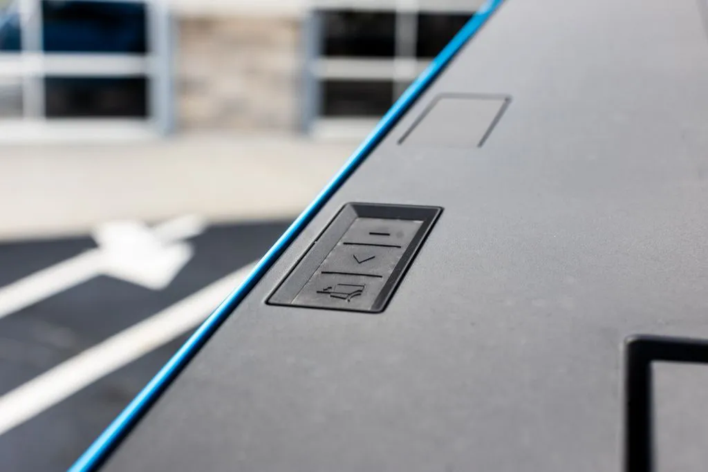 Tesla Cybertruck photo 13