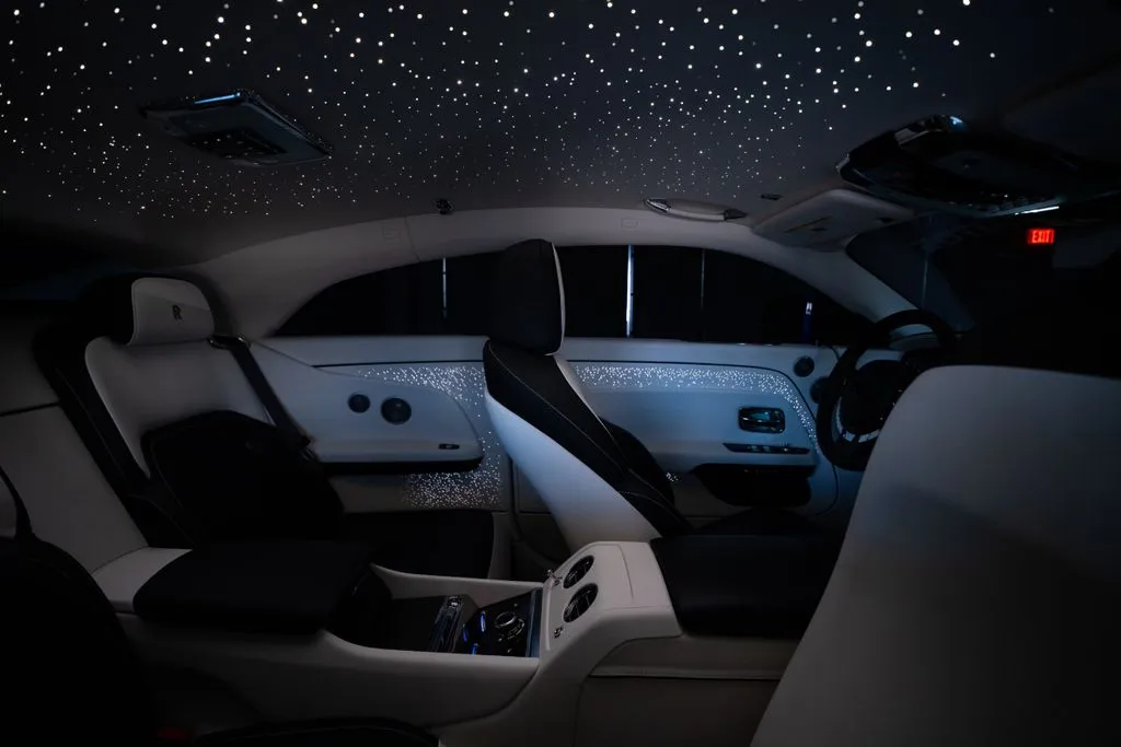 Rolls-Royce Spectre photo 50