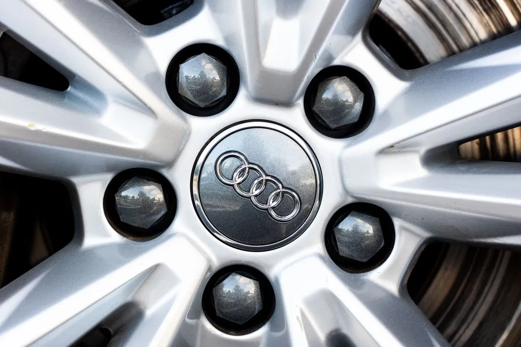 Audi Q7 photo 9