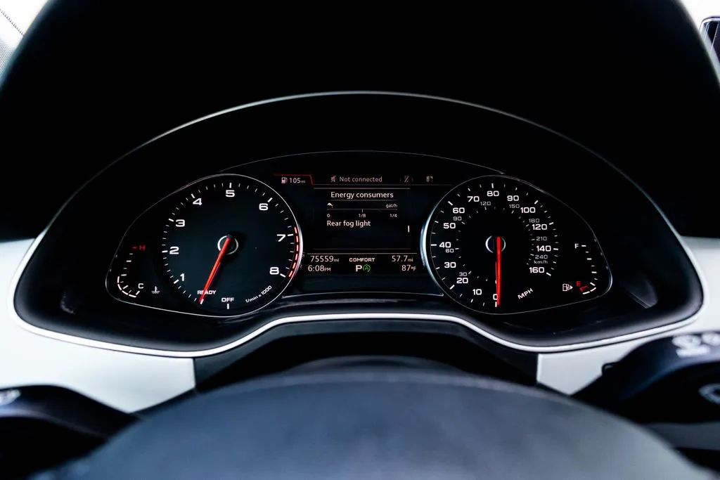 Audi Q7 photo 27