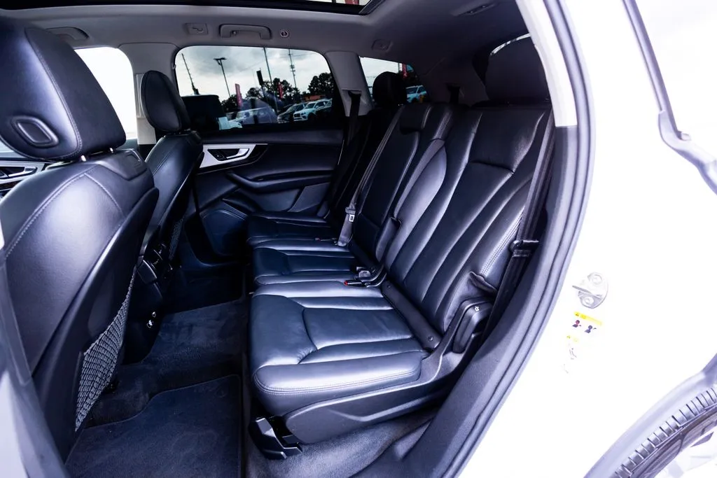 Audi Q7 photo 44