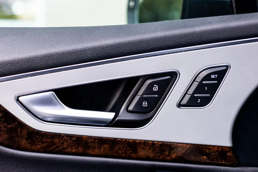 Audi Q7 photo 21