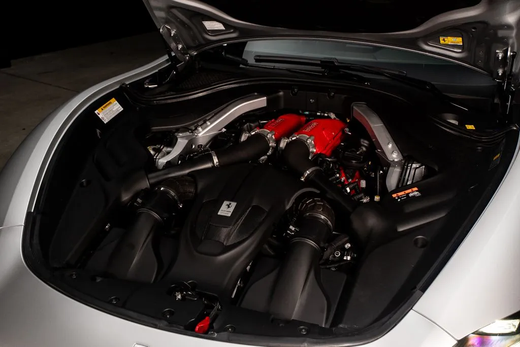 Ferrari Roma photo 8