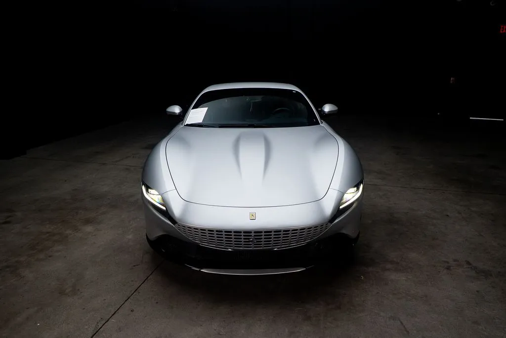 Ferrari Roma photo 5