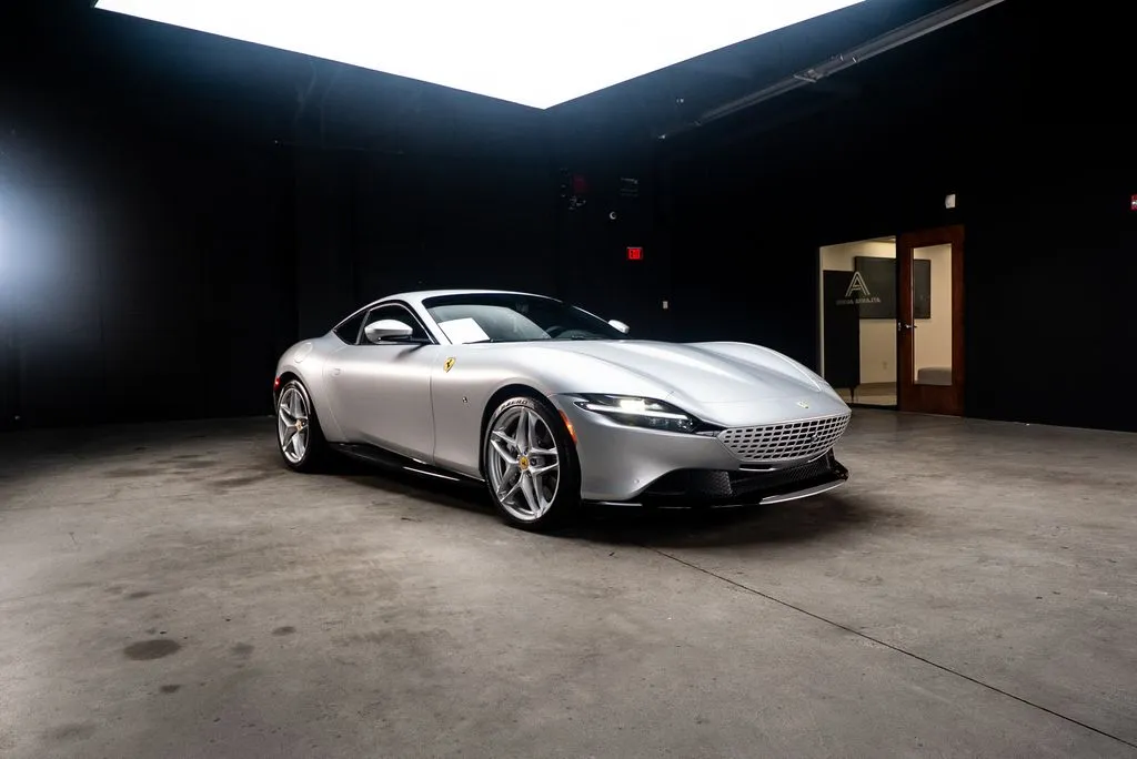 Ferrari Roma photo 12