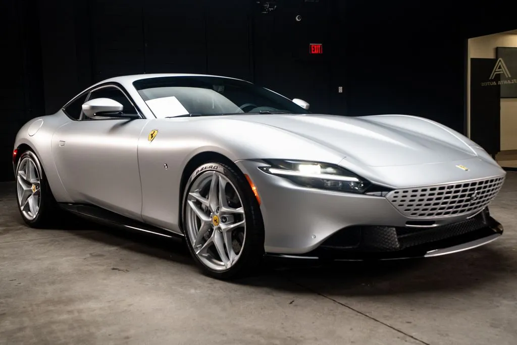 Ferrari Roma photo 13