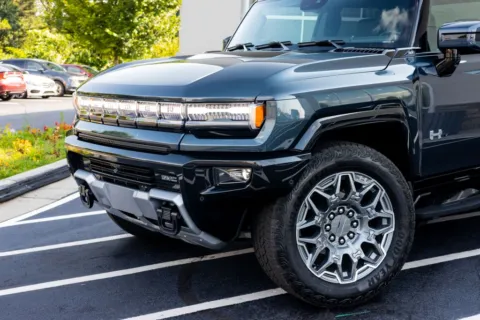 More photos of 2025 GMC Hummer EV Pickup 3X at Atlanta Autos, GA