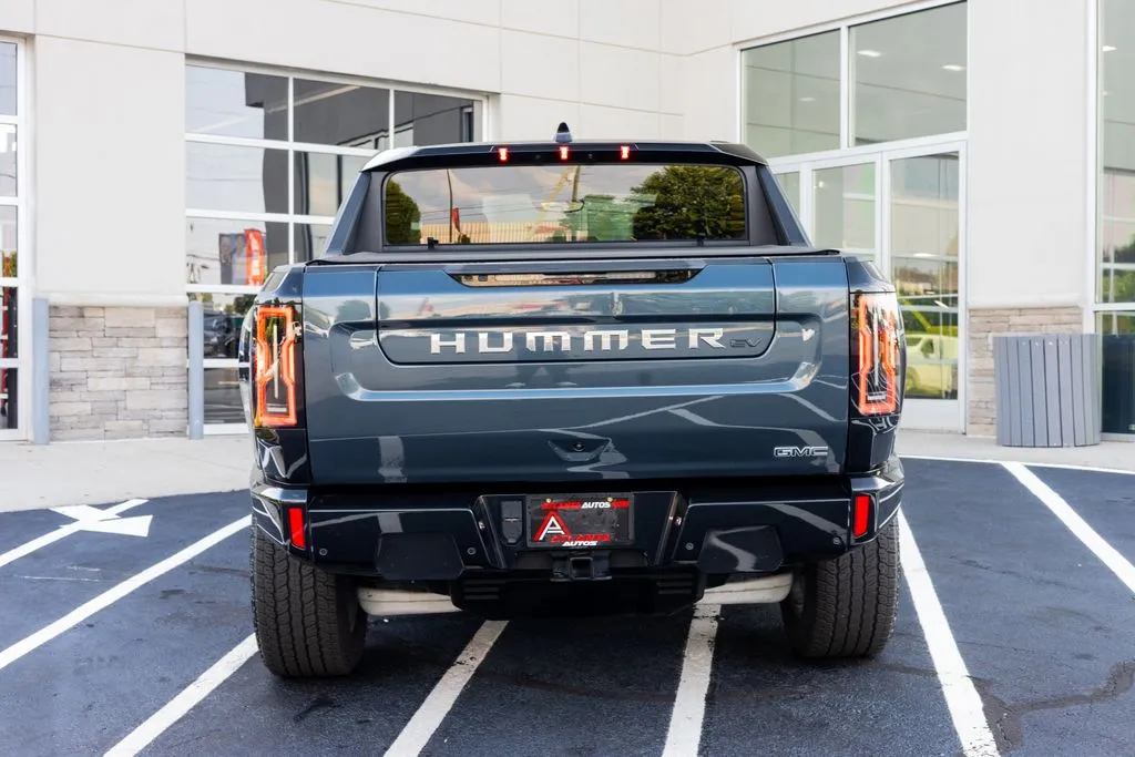 GMC Hummer EV Pickup photo 16