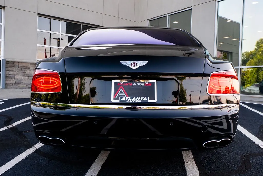 Bentley Flying Spur photo 14