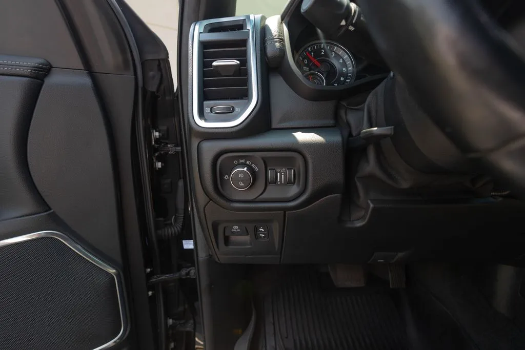 Ram 1500 photo 22