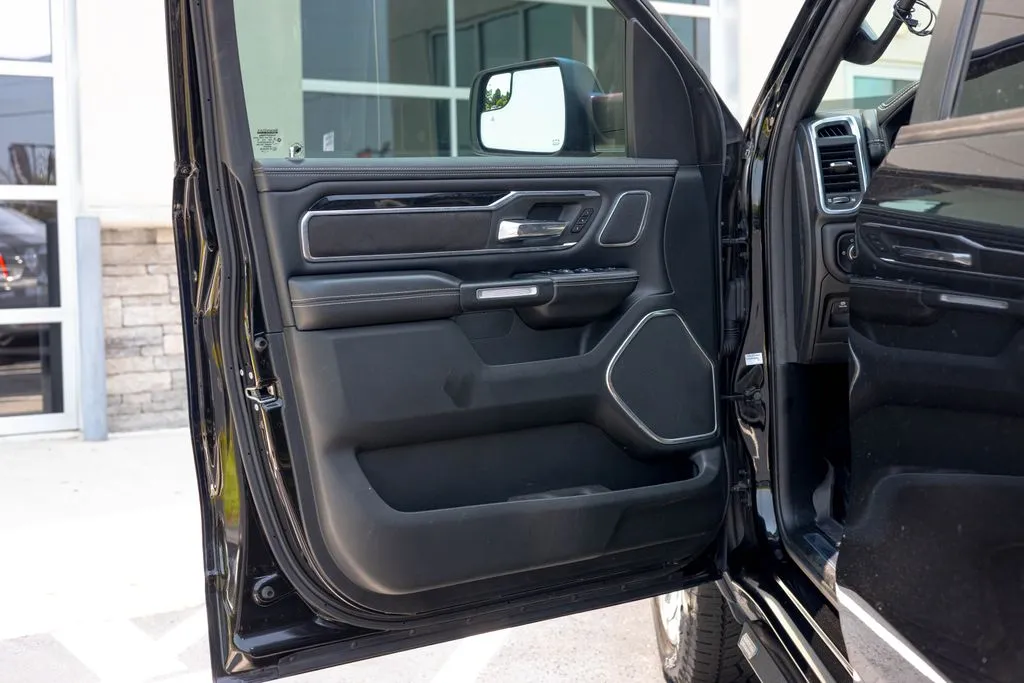 Ram 1500 photo 18