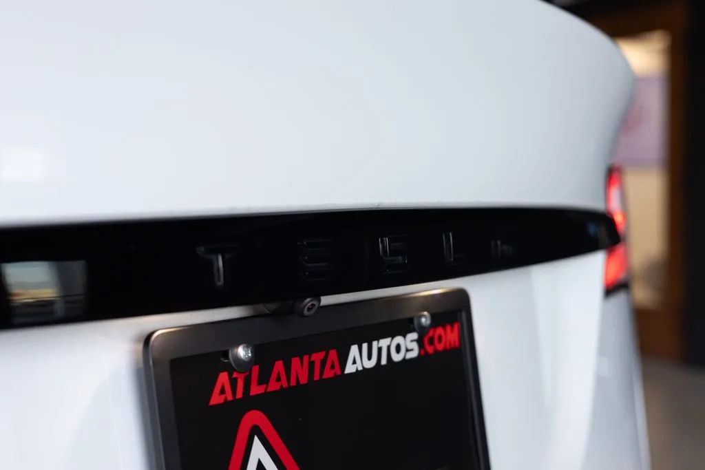 Tesla Model X photo 12