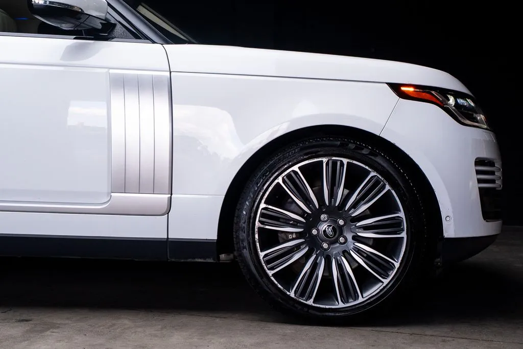 Land Rover Range Rover photo 10