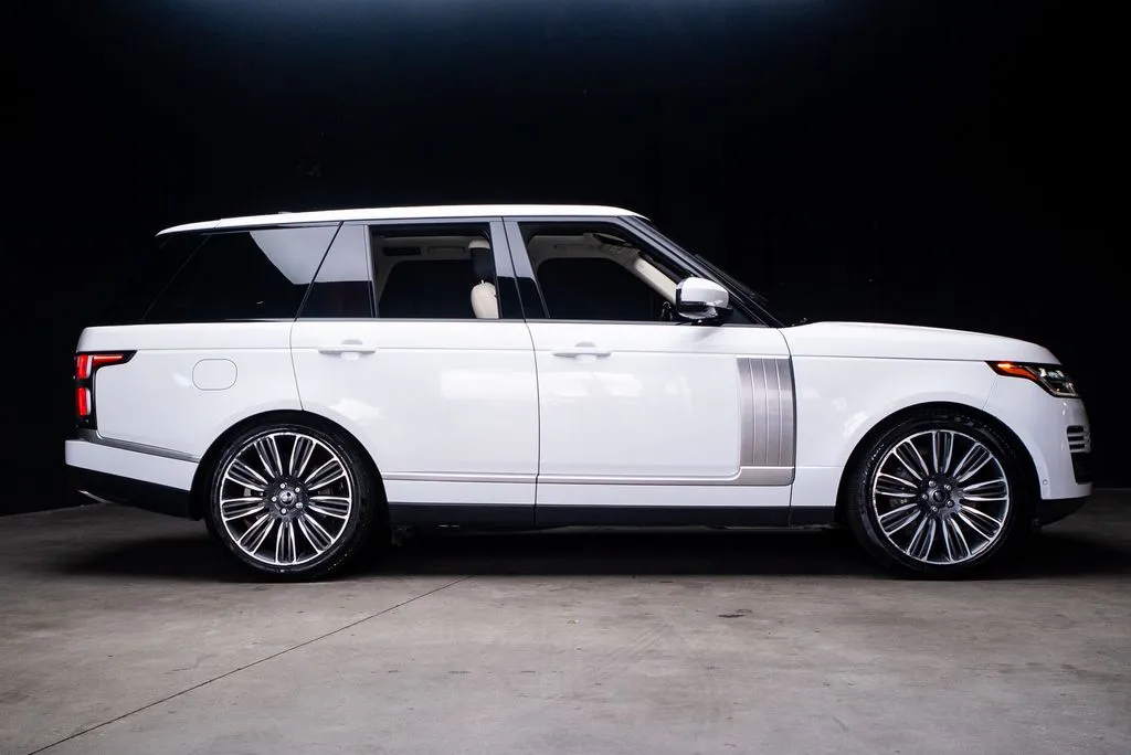 Land Rover Range Rover photo 9