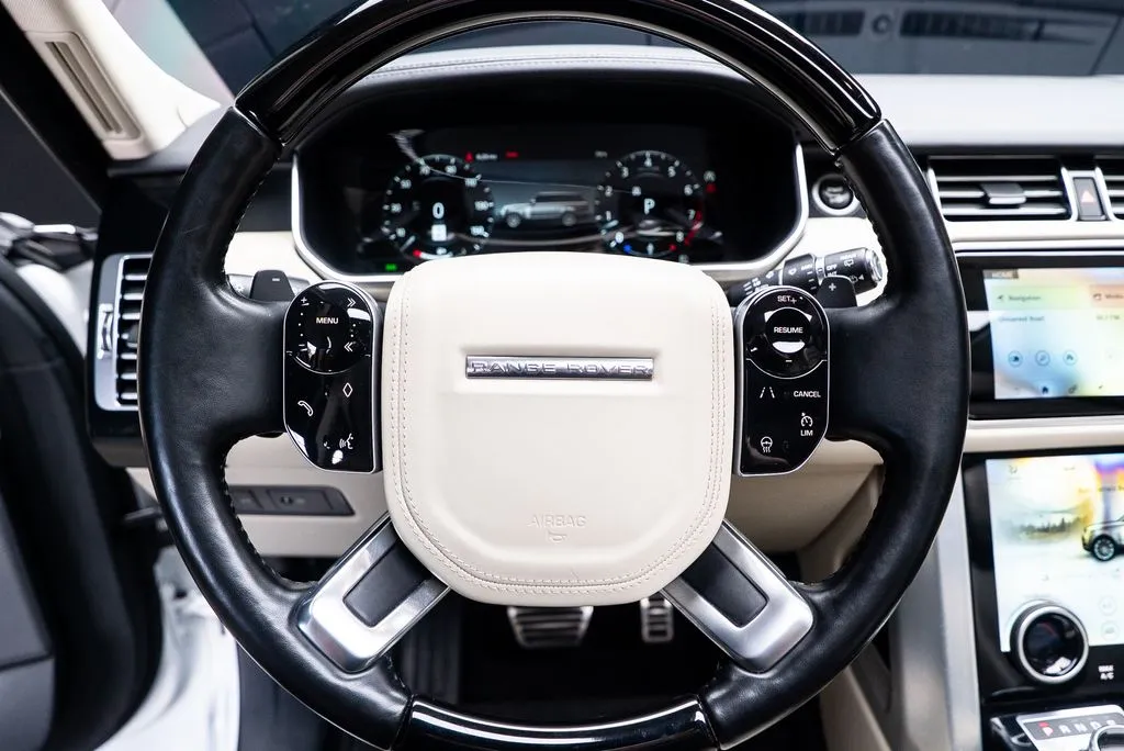 Land Rover Range Rover photo 27