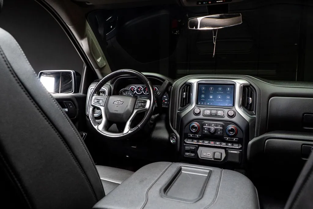 Chevrolet Silverado 1500 photo 43
