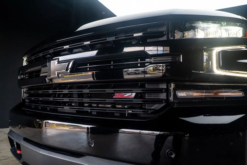 Chevrolet Silverado 1500 photo 7