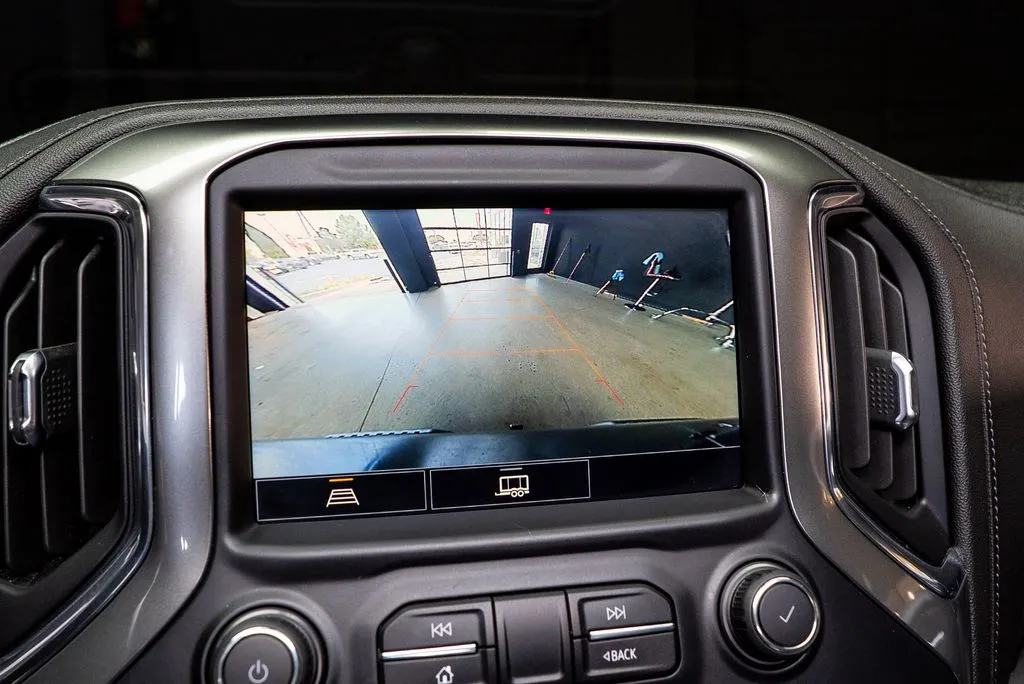 Chevrolet Silverado 1500 photo 36