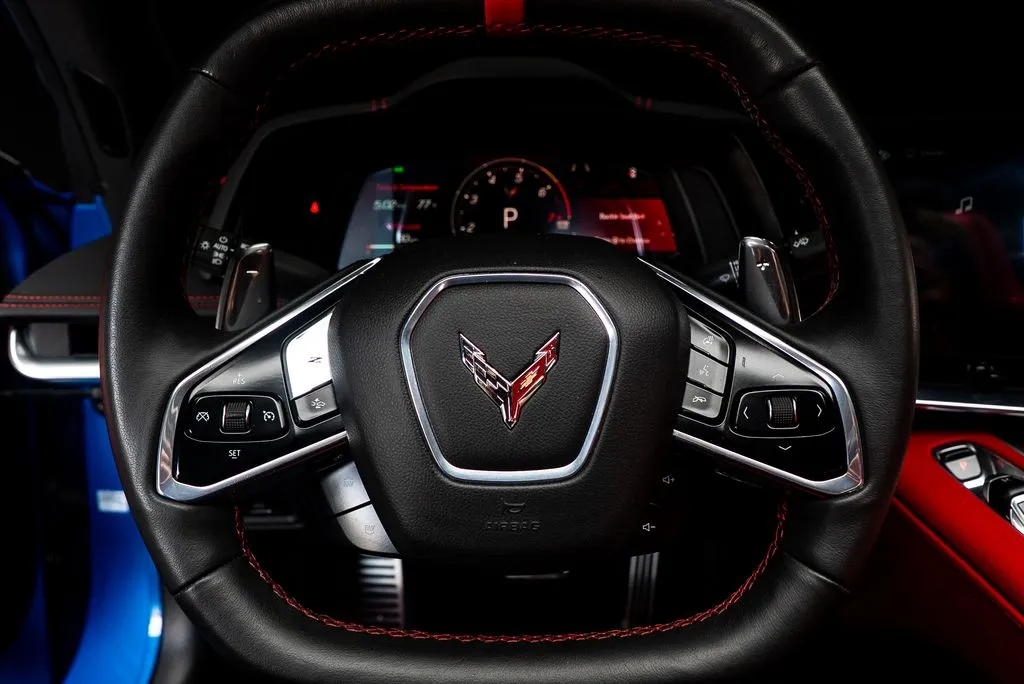 Chevrolet Corvette photo 32