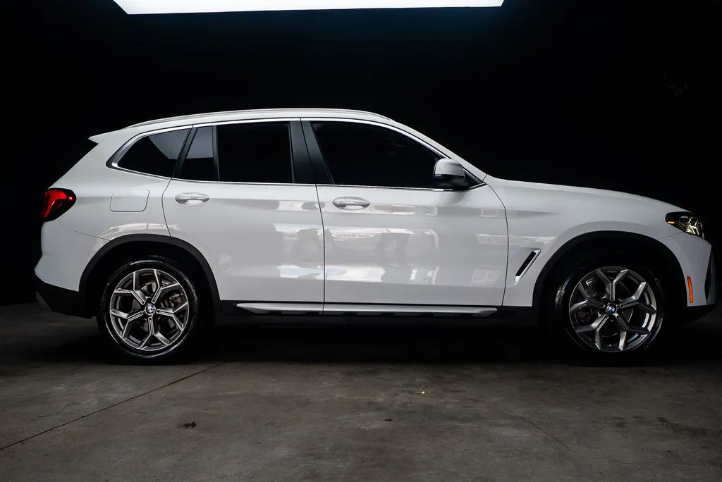 BMW X3 photo 8