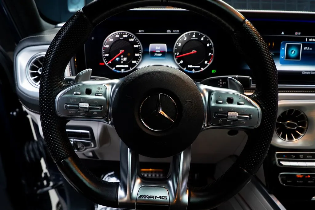 Mercedes-Benz G-Class photo 33