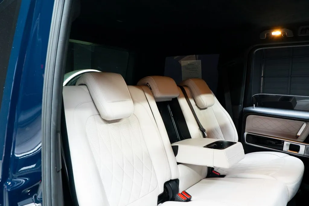 Mercedes-Benz G-Class photo 51