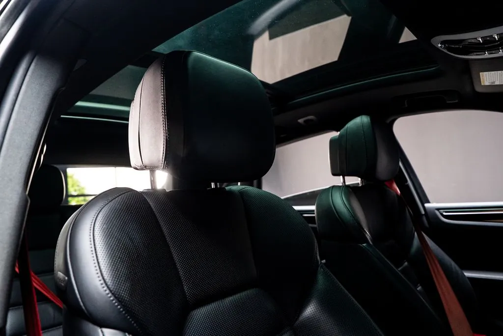 Porsche Macan photo 34