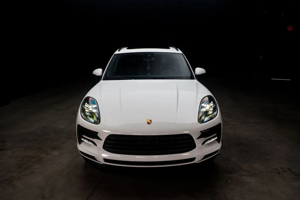 Porsche Macan photo 7