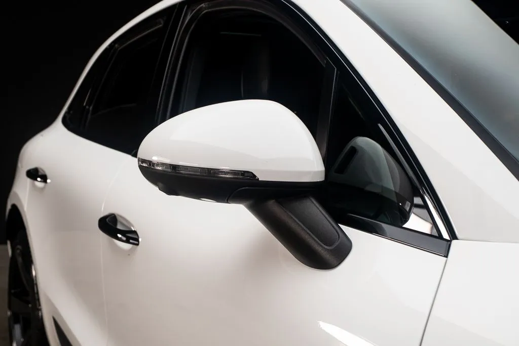 Porsche Macan photo 13