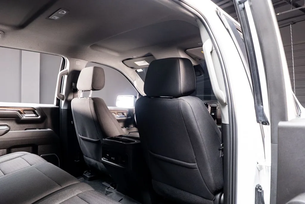 Chevrolet Silverado 1500 photo 36