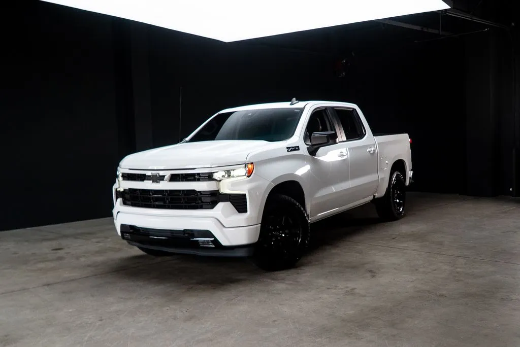 Chevrolet Silverado 1500 photo 40