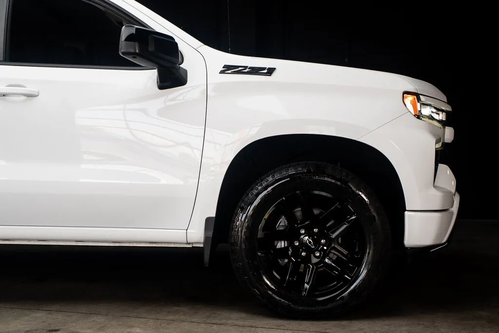 Chevrolet Silverado 1500 photo 9