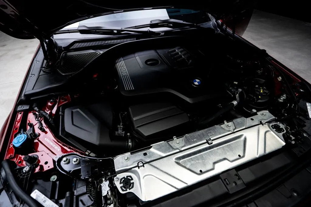 BMW 2 Series photo 29