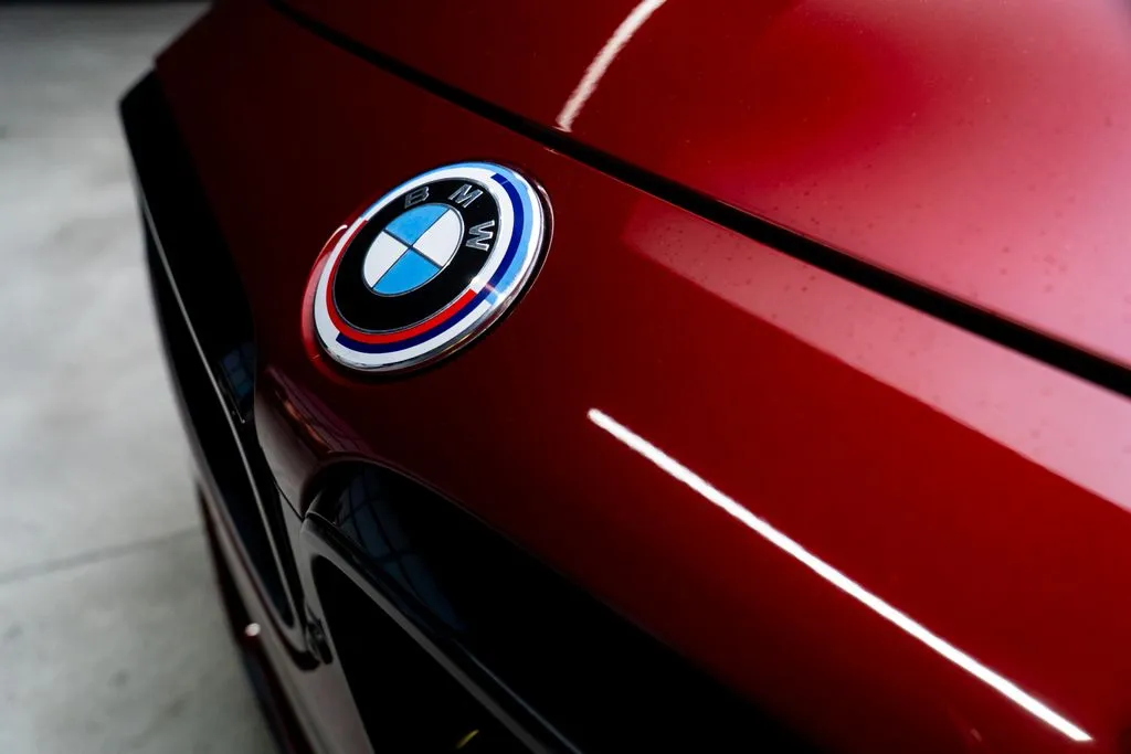 BMW 2 Series photo 3