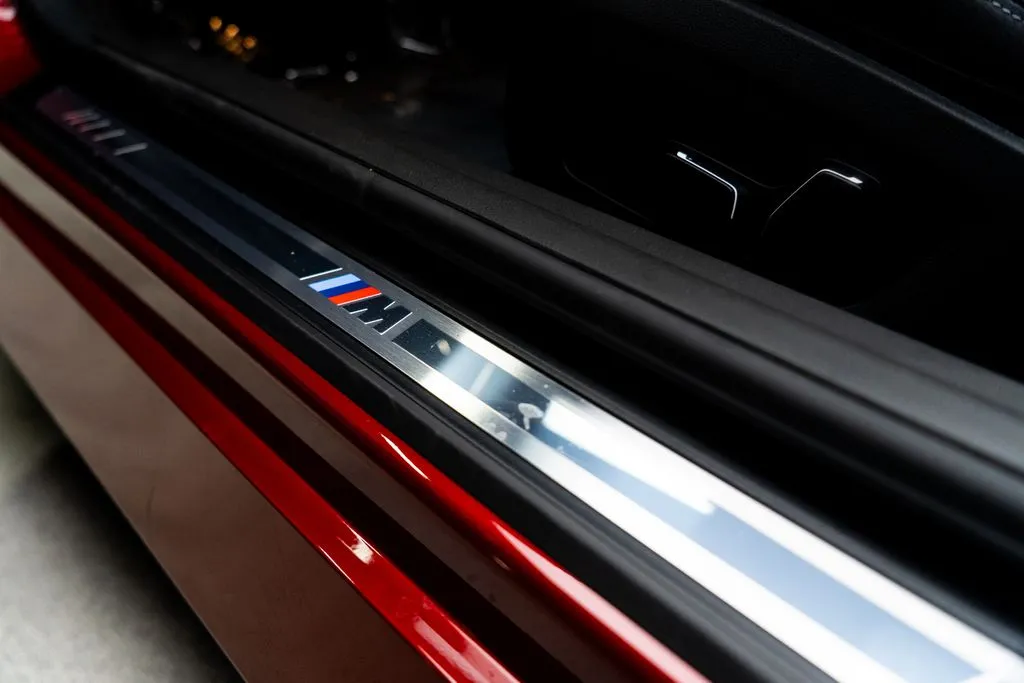 BMW 2 Series photo 16