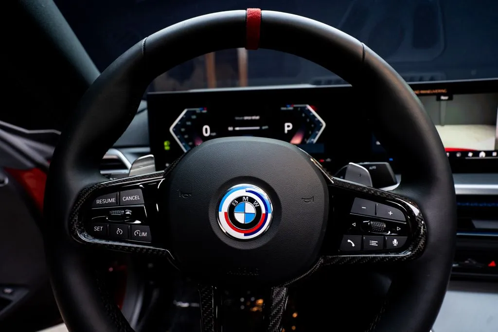 BMW 2 Series photo 18