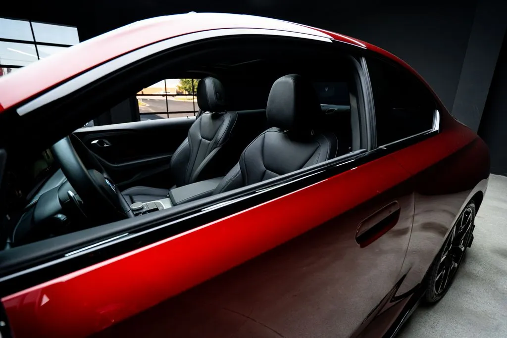 BMW 2 Series photo 32