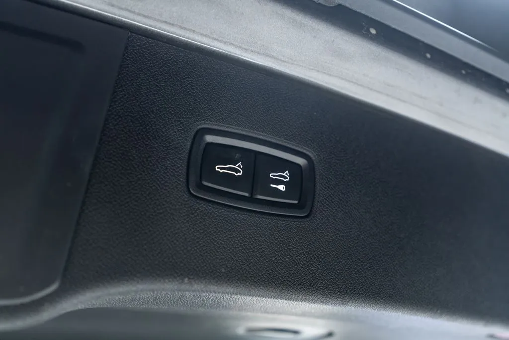 Porsche Cayenne photo 50