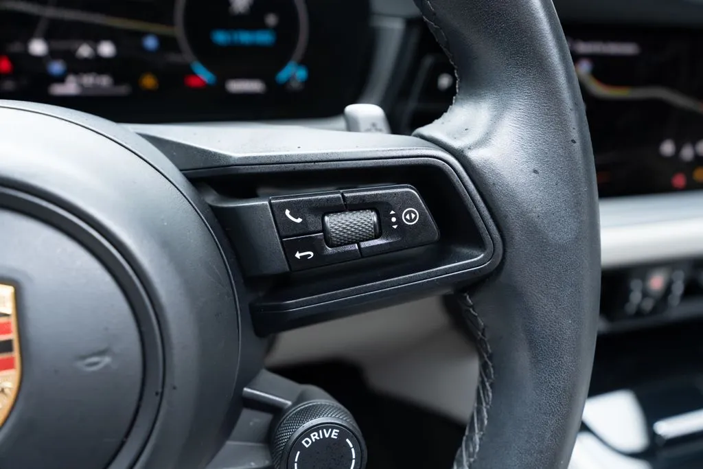 Porsche Cayenne photo 28