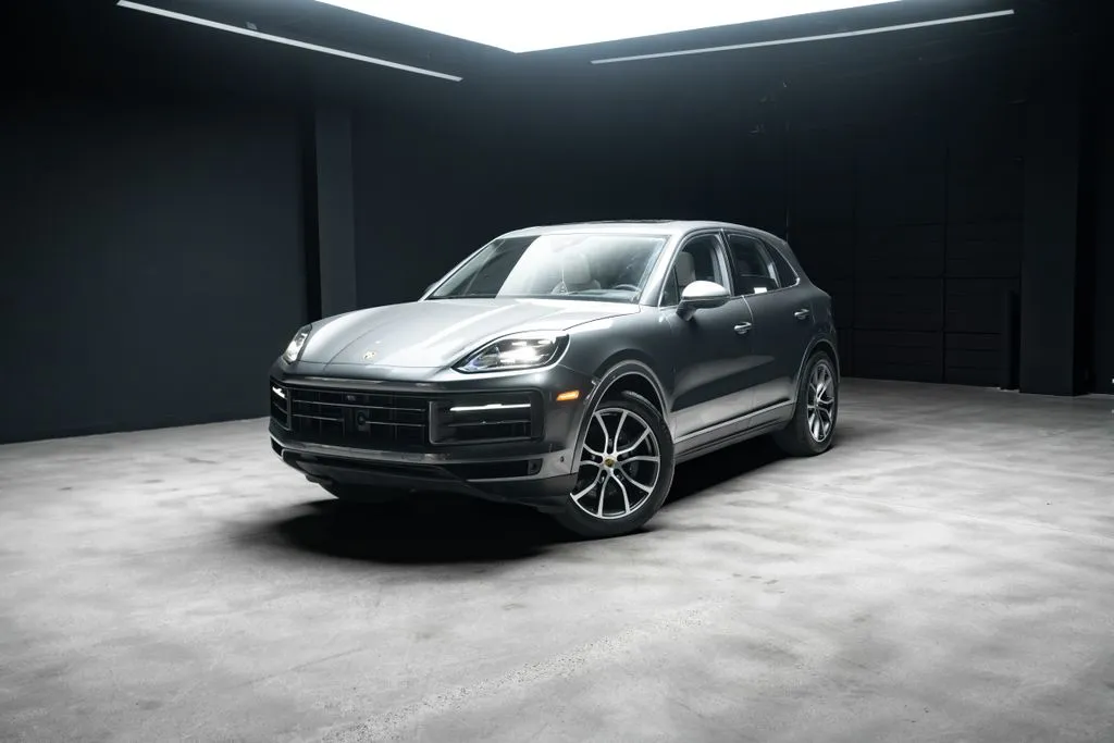 Porsche Cayenne photo 51