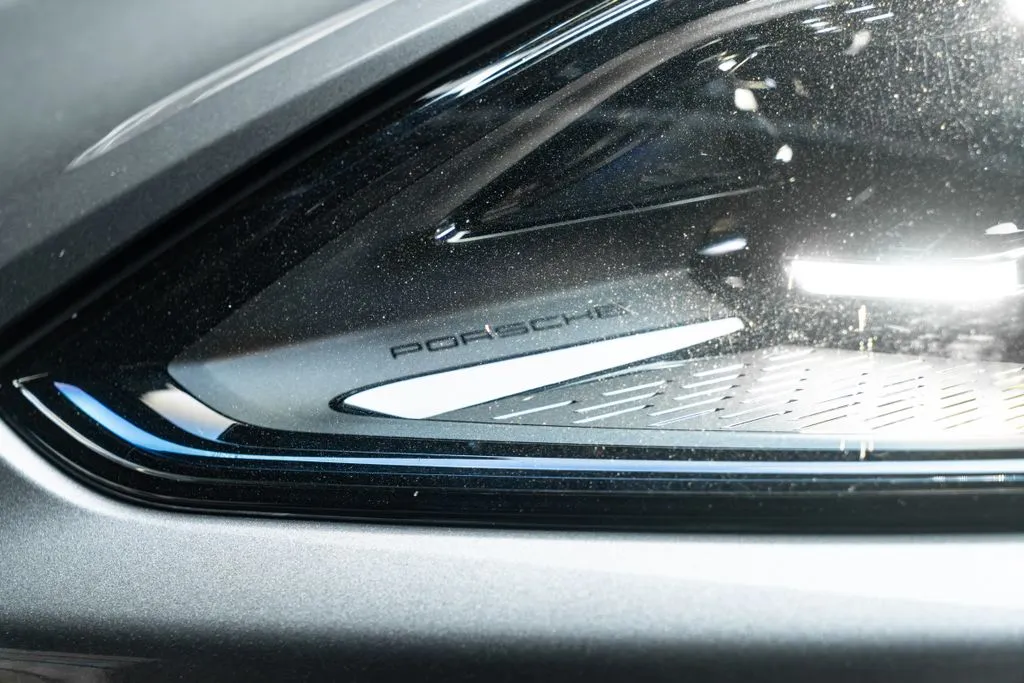 Porsche Cayenne photo 4