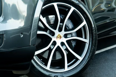More photos of 2024 Porsche Cayenne at Atlanta Autos, GA