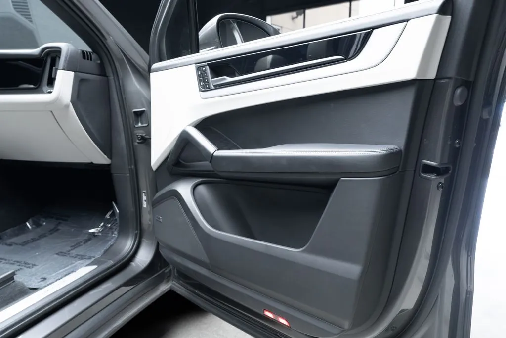 Porsche Cayenne photo 41