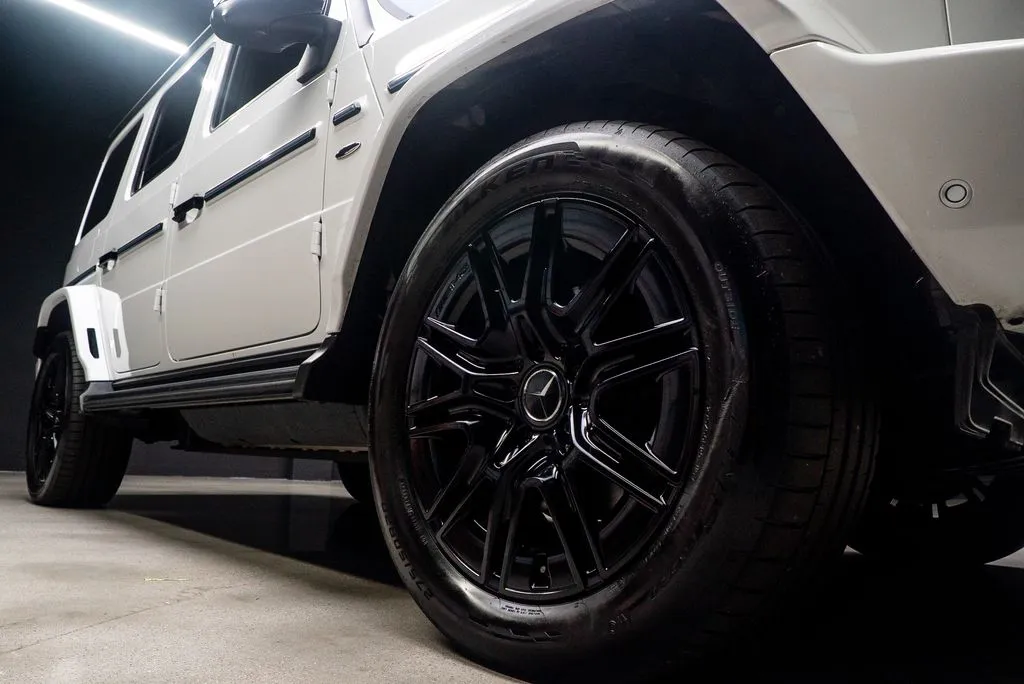 Mercedes-Benz G-Class photo 16