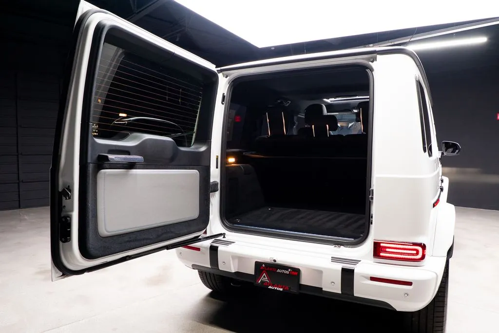 Mercedes-Benz G-Class photo 57