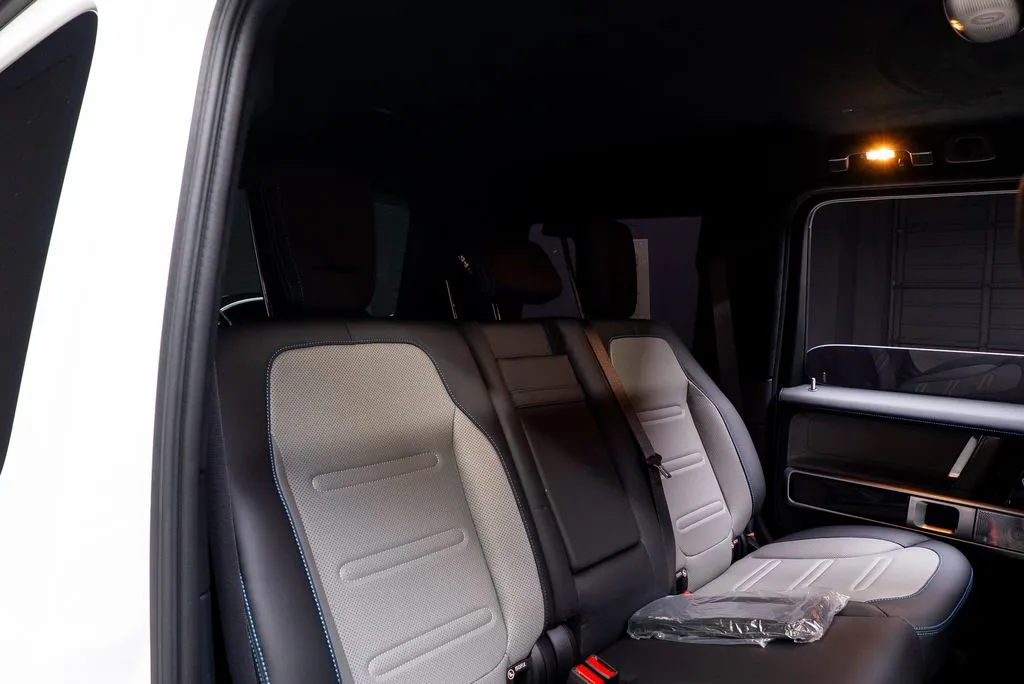 Mercedes-Benz G-Class photo 55