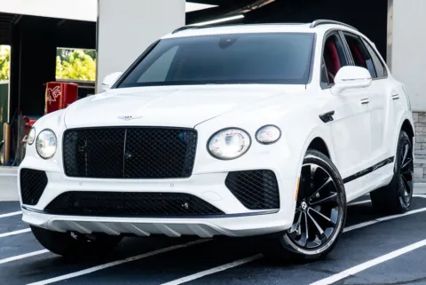 Photos of 2021 Bentley Bentayga V8 for sale in Marietta, GA at Atlanta Autos